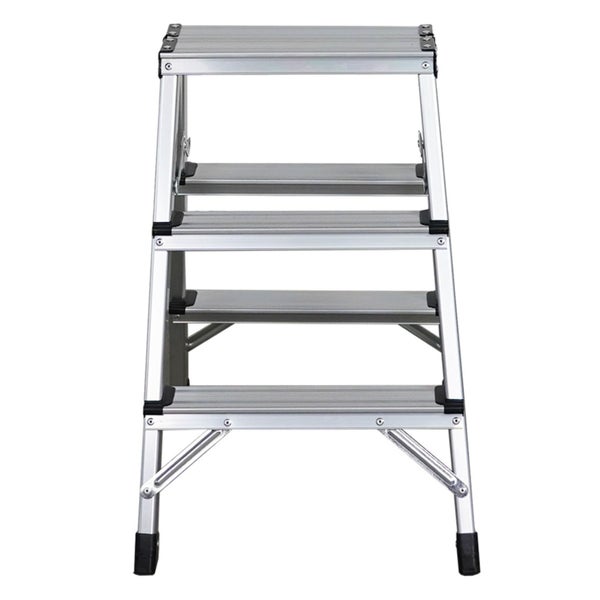 Dreistufige Aluminiumleiter