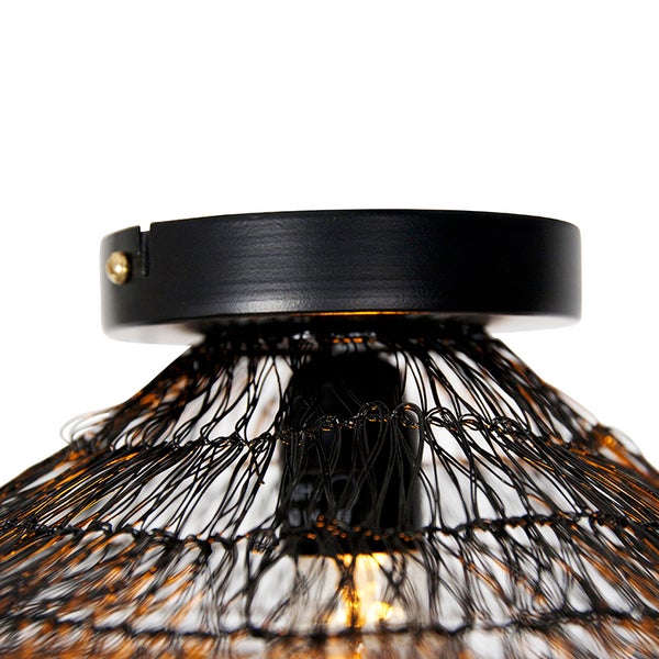 Deckenleuchte mit Lampenschirm aus Metalldraht