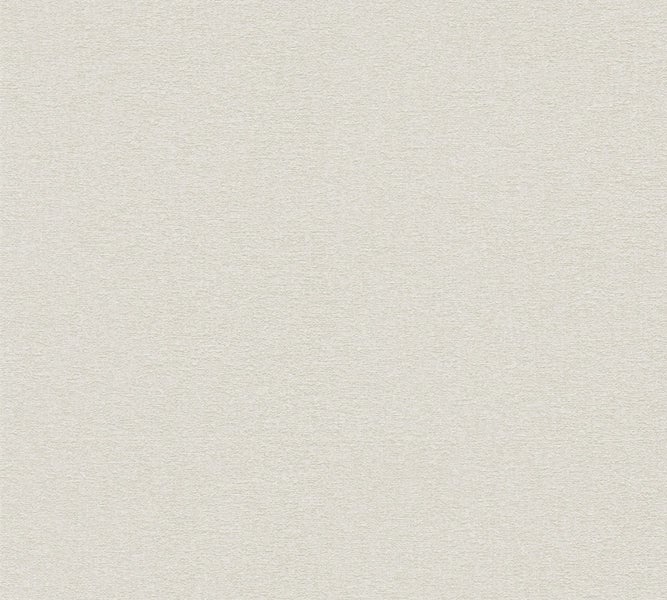 Badezimmer mit Dusche, Toilette, Bidet, Waschbecken und Spiegel