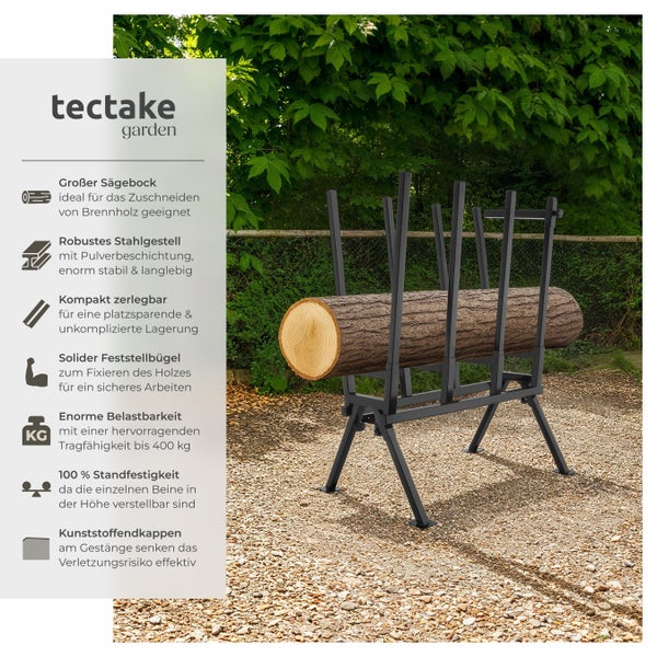 Holzsägebock aus Stahl mit einem Holzstamm darauf für Holzarbeiten im Garten