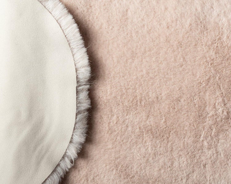 JUNG 4Living Teppich Kinderzimmer Herz 80x80 cm, Rosa, Moderner Kinderteppich für Schlafzimmer, Pflegeleicht & Waschbar, Mädchen Design