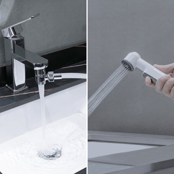 Bidetarmatur mit Handbrause zur Intimreinigung im Badezimmer