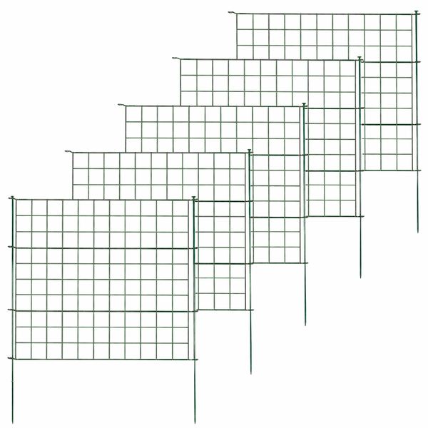 Mehrere grüne Pflanzgitter zur Unterstützung von Pflanzen im Garten.
