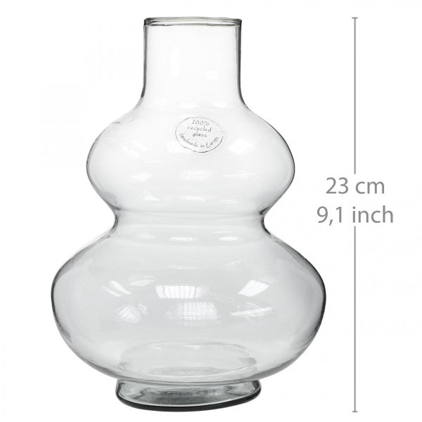 Detail einer Glasvase aus einhundert Prozent recyceltem Glas, handgefertigt in Europa.