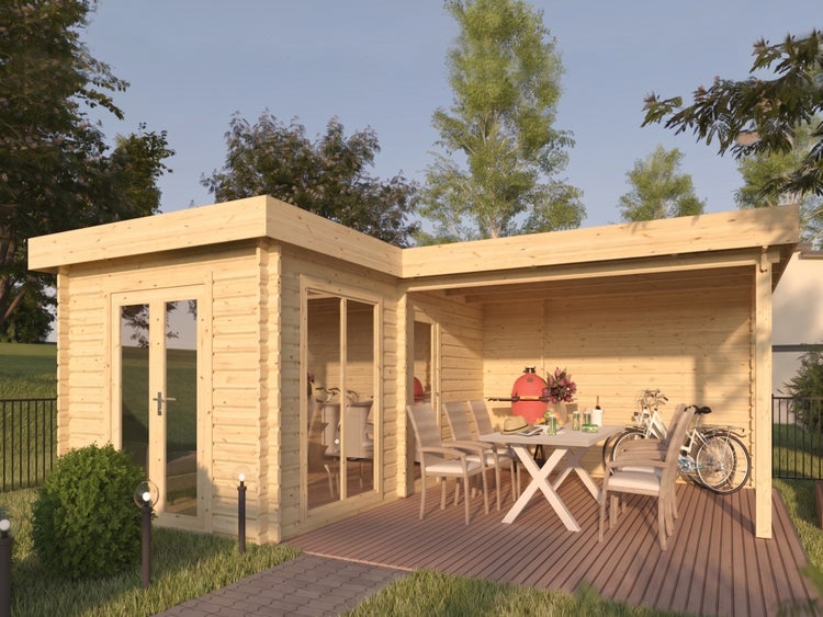 Modernes Gartenhaus aus hellem Holz mit Flachdach, großen Glaselementen und integrierter, überdachter Terrasse mit Sitzgruppe auf einem Holzdeck.
