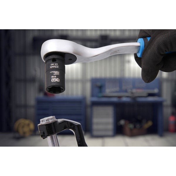 Ratsche mit 22mm Steckschlüsselaufsatz aus Chrom-Molybdän-Stahl