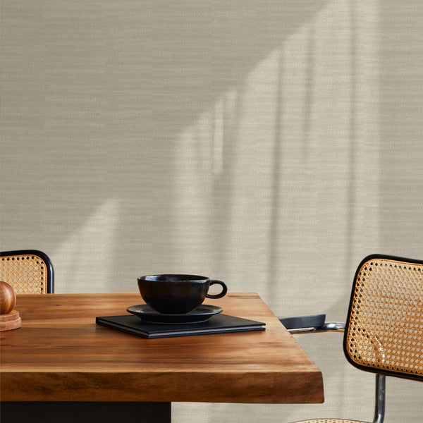 Tapete mit floralem Muster und Vogelmotiven