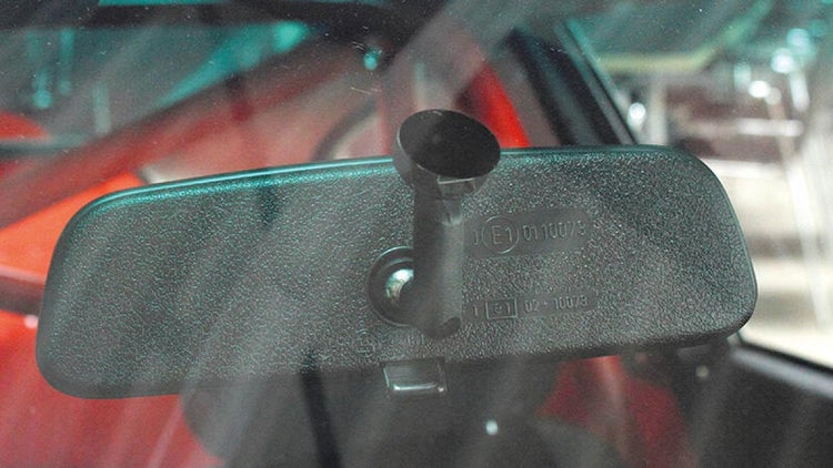 Innenrückspiegel im Fahrzeug