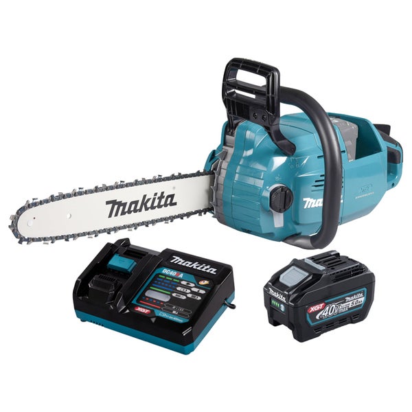 Makita Akku-Kettensäge Set mit 40 Volt Akku und Ladegerät. Türkis-schwarzes Elektrowerkzeug mit Führungsschiene und Sägekette.