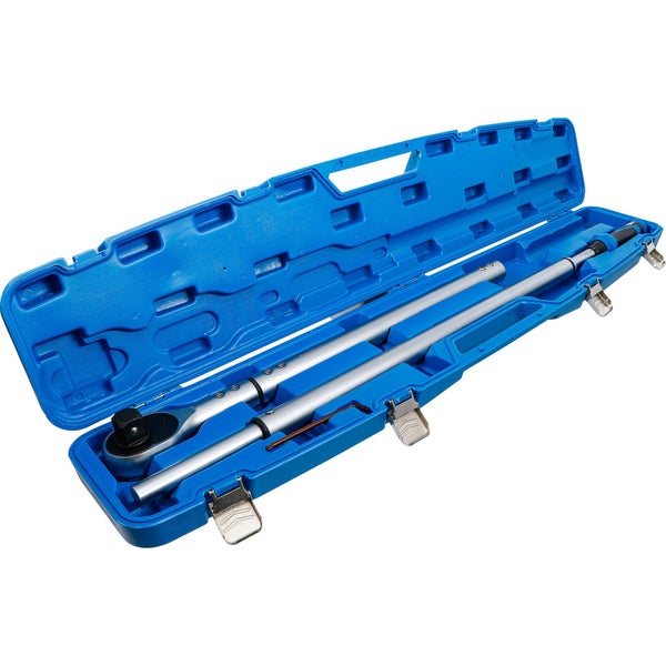 Drehmomentschlüssel mit Zubehör im blauen Koffer