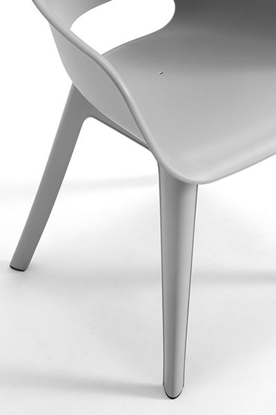 Akola Stuhl 2er-Set, 55x56x80 cm, ergonomisch, wetterfest, aus Kunststoff, modern für draußen