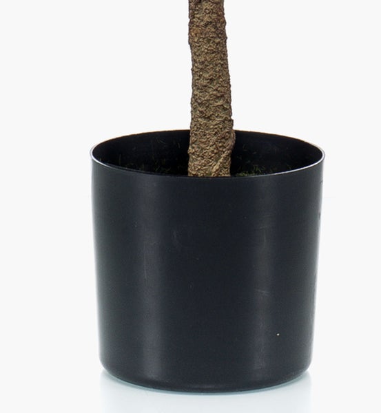 Künstliche Efeutute Hängepflanze mit gemusterten herzförmigen Blättern für die Innendekoration.