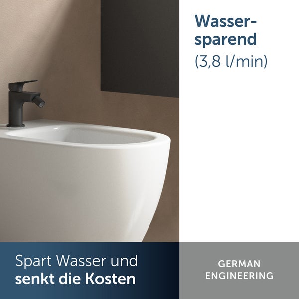 Nahaufnahme eines Bidet mit einem wassersparenden Hahn