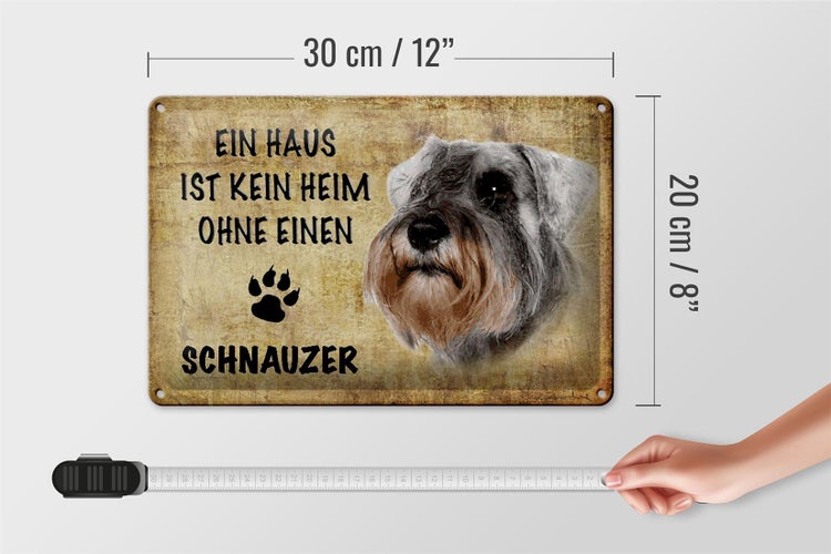 Weinbar aus Holz mit Flaschenregal, Schubladen und Gläserhalter