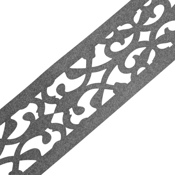 Dekoratives Filzband mit ausgestanztem Muster