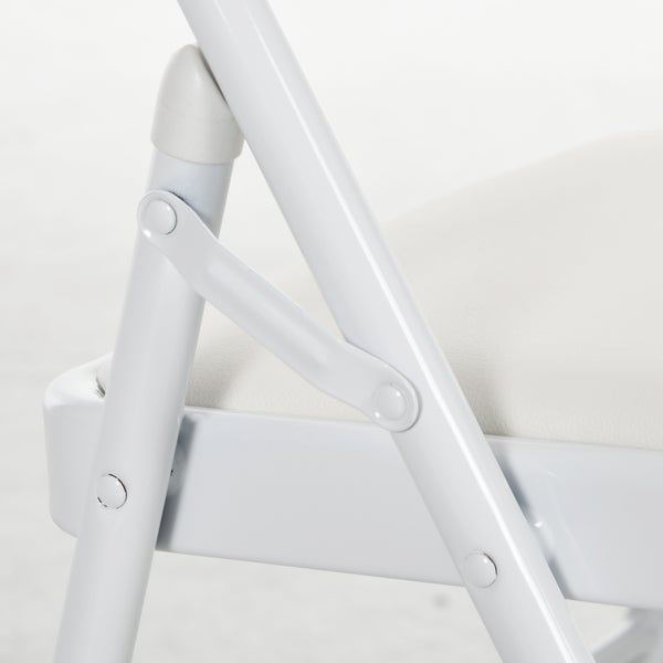 Zwei Szenen zeigen einen Rollwagen mit drei Schubladen im Wohnzimmer und Büro zur Aufbewahrung