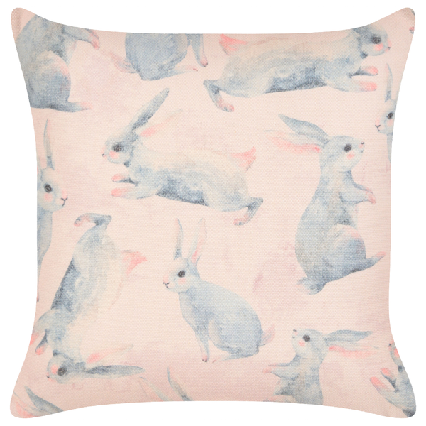 Quadratisches Dekokissen mit Hasenmotiv im Aquarellstil.