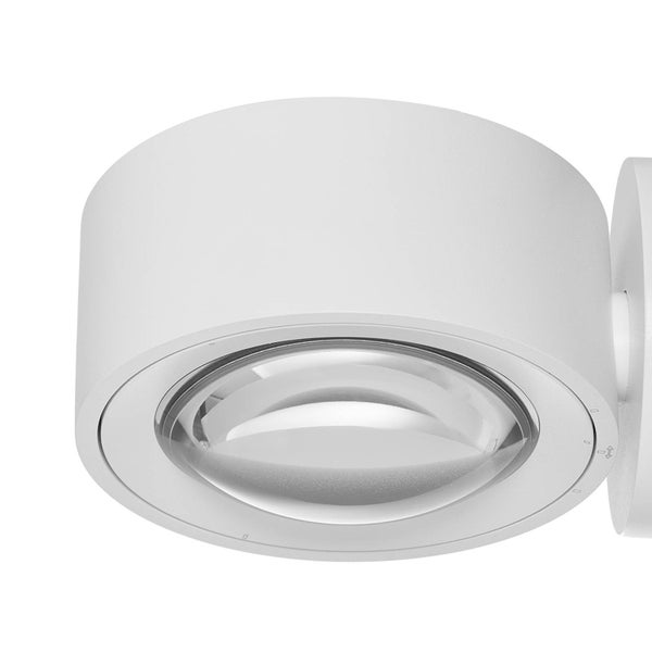 Weiße zylindrische Wandleuchte aus Metall mit runder Glaslinse.