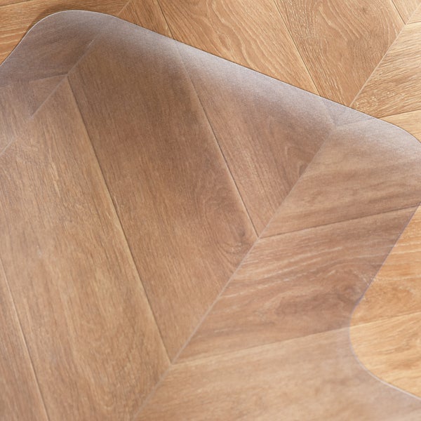 Transparente Bodenschutzmatte für Hartböden zum Schutz vor Kratzern durch Bürostuhlrollen.