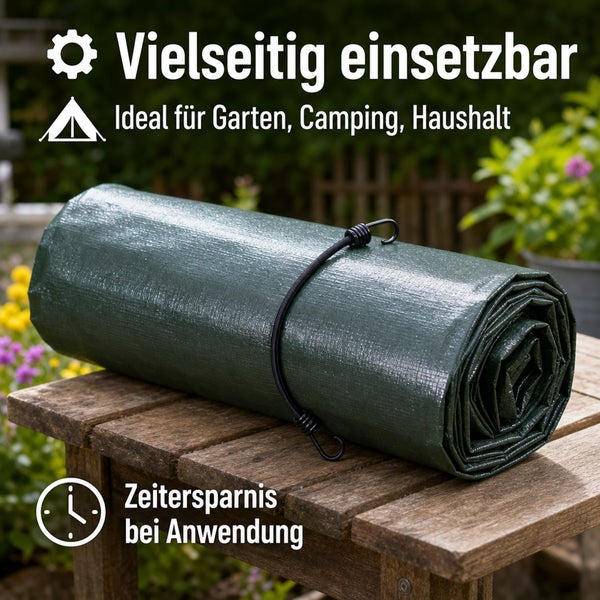 Zusammengelegte Gewebeplane mit Spannseil auf einem Holztisch fuer Garten, Camping und Haushalt.