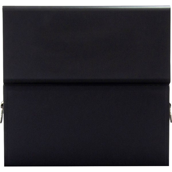 Offene Werkzeugkiste aus Metall