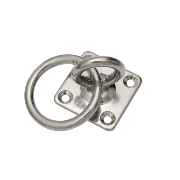 Zurring aus Metall mit quadratischer Grundplatte und vier Befestigungslöchern.