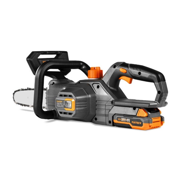 Akkubetriebene Hochentaster von Fuxtec mit Akku und Führungsschiene