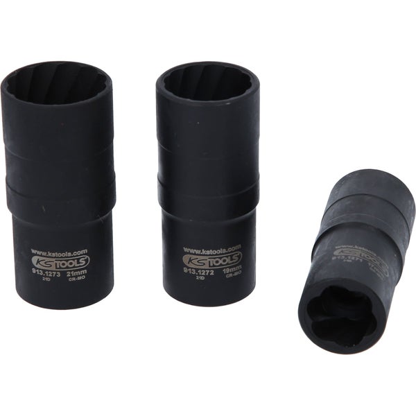 Werkzeugsatz mit verschiedenen Steckschlüsseln und Bits in einem schwarzen Kunststoffkoffer