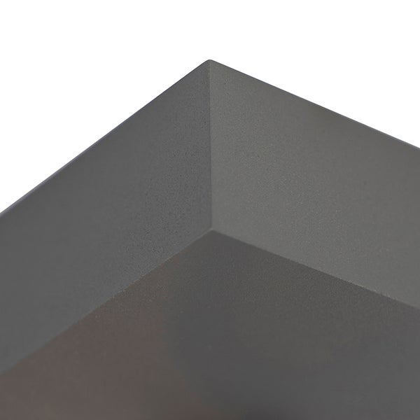 Nahaufnahme einer grauen Kante