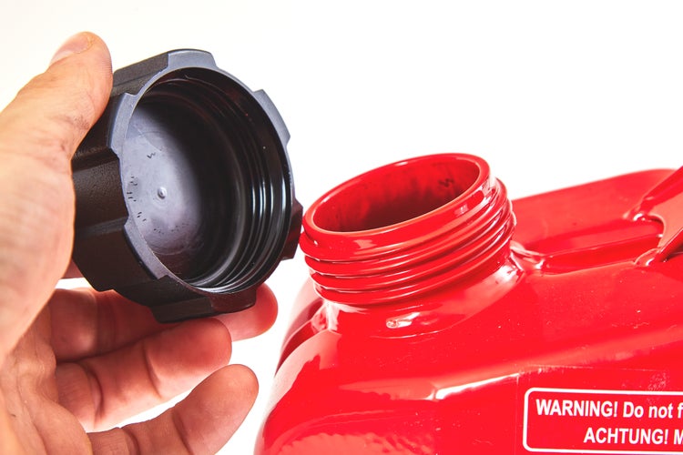 BW® Kraftstoffkanister Metall Benzinkanister 2x 5 Liter mit Schraubverschluss mit Ausgießer - Rot RAL 3000 - UN-Zulassung - Hergestellt in Europa