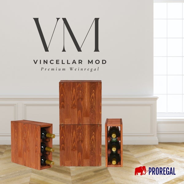 Modulares Weinregal Vincellar Mod aus dunklem Holz in einem hellen Raum mit Parkettboden.