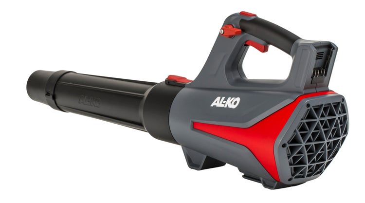 AL-KO Akku-Laubbläser mit ergonomischem Griff und langem Blasrohr.