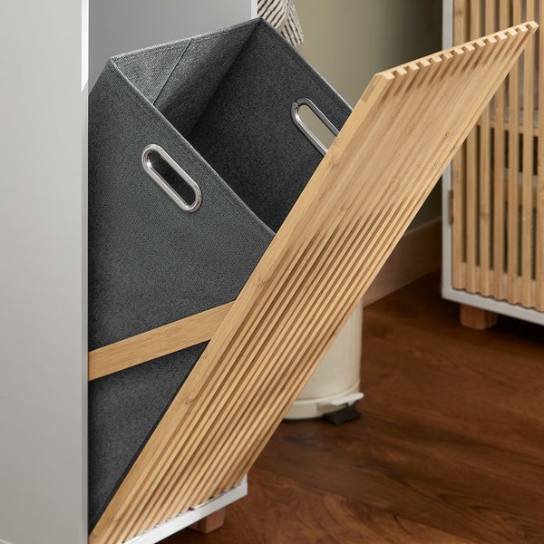 Wäschesammler mit Bambus-Tür und Stoffeinsatz