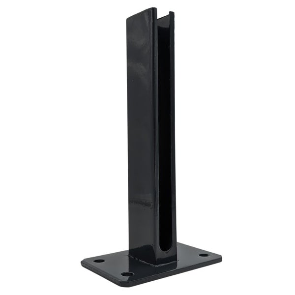 Pfostenhalterung aus Metall