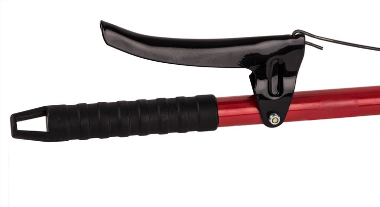 Griff einer Astkralle mit rotem Stiel