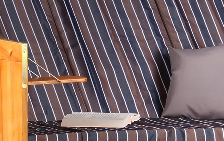 Kreisförmige Abdeckung mit Öffnung in der Mitte