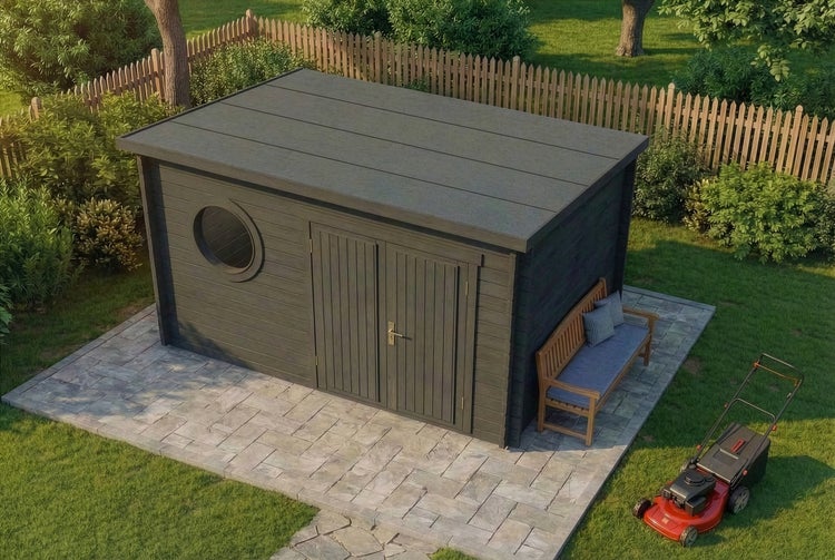 Detailansicht einer Holztür mit Griff