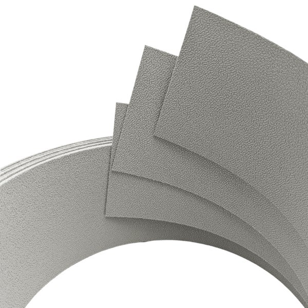 Mehrere PVC-Bodenbeläge