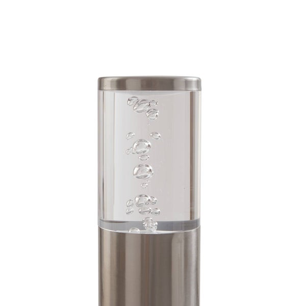 LED-Wegeleuchte aus Edelstahl mit dekorativem Luftblaseneffekt im Kunststoffelement.