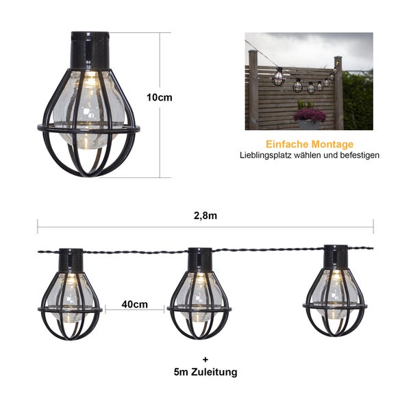 Dekorative Lichterkette mit runden Glühbirnen in einem Raum