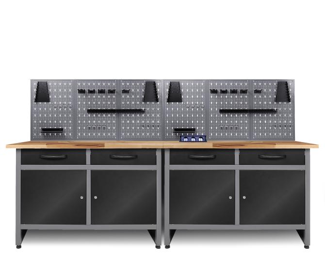 Werkbank mit Lochwand und Schränken