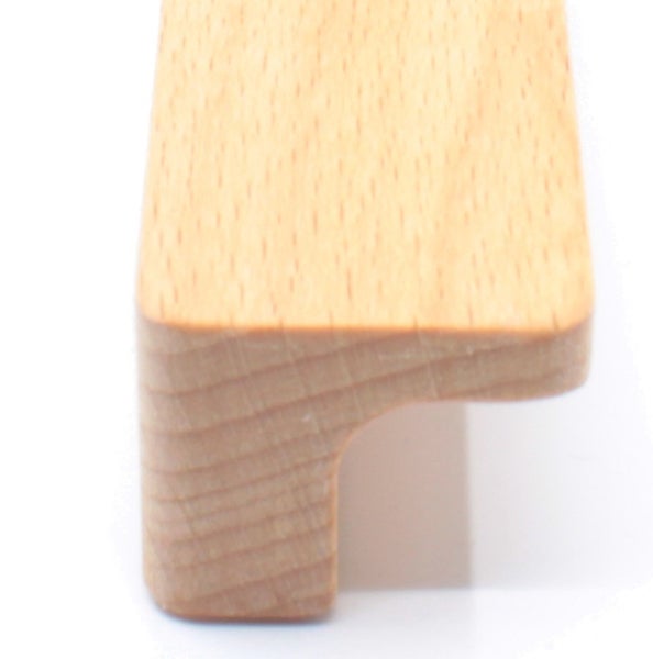 Detailansicht eines Werkstücks aus hellem Holz