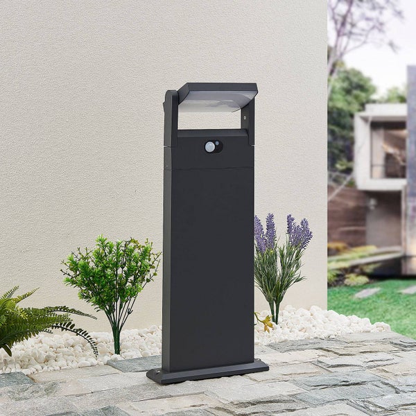 Lindby LED Solarleuchten Novalie mit Bewegungsmelder (spritzwassergeschützt (Modern) in Alu aus Aluminium (1 flammig, ) - Solarlampe Solarleuchte Garten