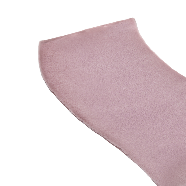 Weicher Kunstfell-Teppich aus Plüsch in Rosa.