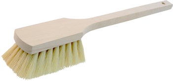 Handbürste mit Holzgriff und hellen Borsten für Reinigungsarbeiten.