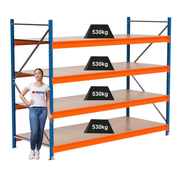 Lagerregal mit vier Ebenen und einer maximalen Traglast von 530 Kilogramm pro Ebene.