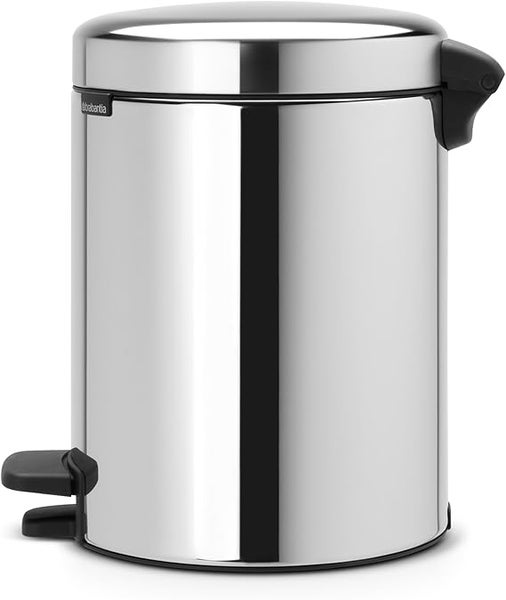 Brabantia Klassischer Tretmülleimer Mit Soft Verschluss 5 Liter HxBxT 30,2 x 26,3 x 21,7 cm Metall Edelstahl