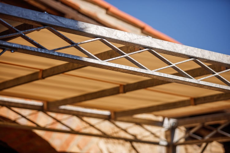 Pergola ELEO Ischia 2 x 3 m feuerverzinkt | mit Sonnensegel ecru