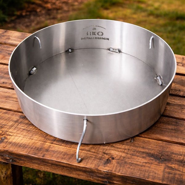 Feuerschale aus Metall mit Griffen