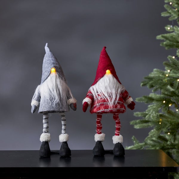 Zwei dekorative Zwerge mit Beleuchtung und Bart als Weihnachtsdekoration